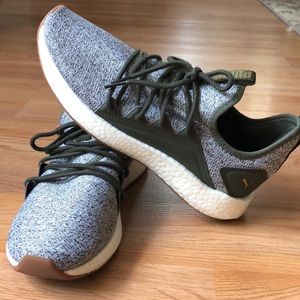 Puma nrgy sneakers